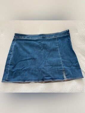 American Eagle High Rise Mini Denim Skirt Size 18